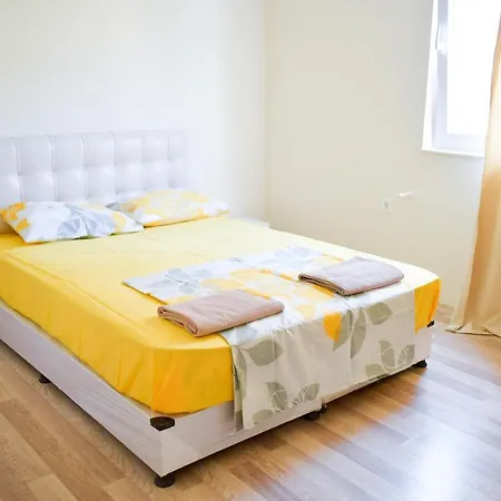 Apartamento Spacious 2 Bedroom For 5 With Mountain View Free Wifi *